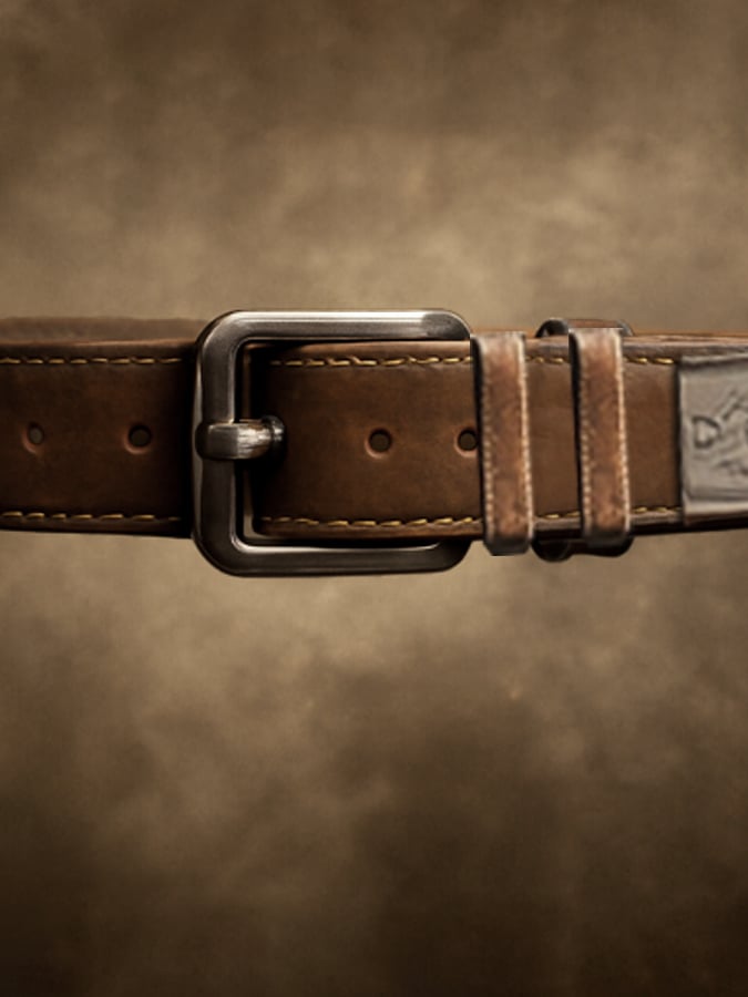 Cinturón de cuero vintage para hombre con aspecto desgastado