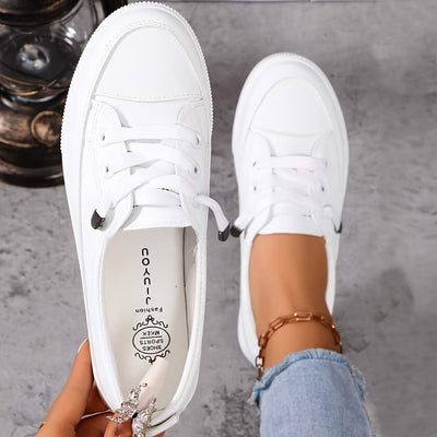 Casual Sneakers met Klassieke Vetersluiting
