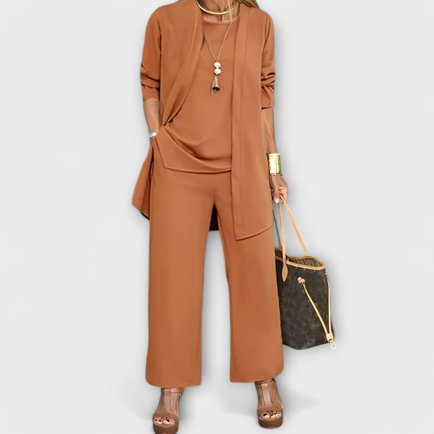 Sandra | Verfijnde driedelige set