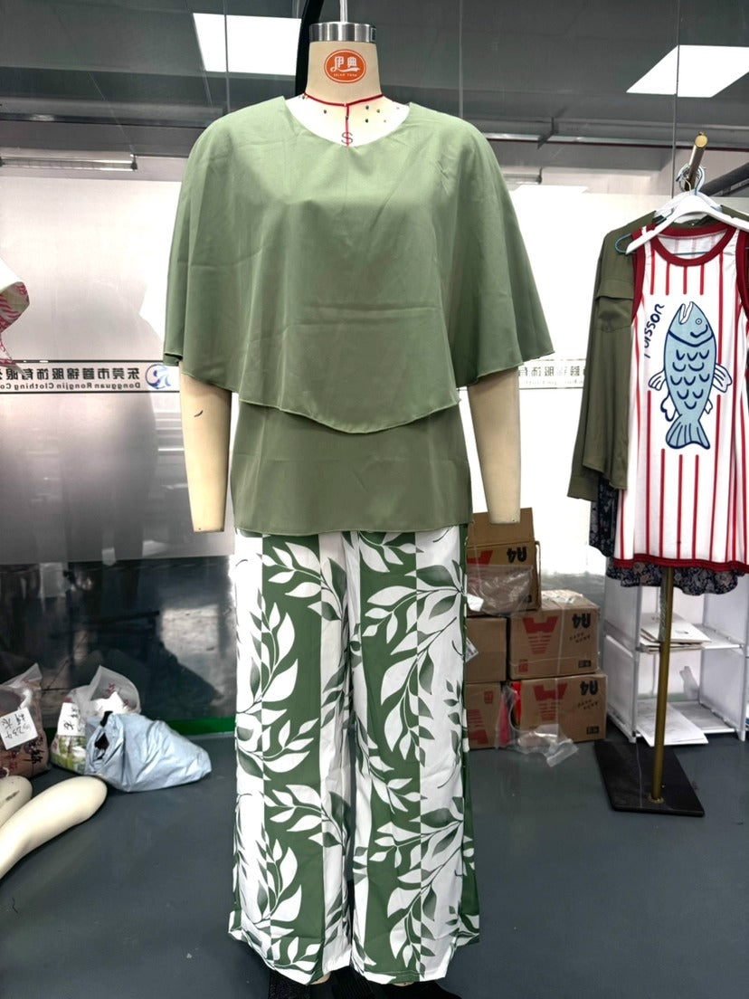 Set damesbroek met print en top met ronde hals