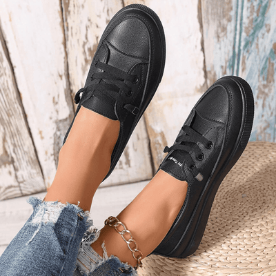 Casual Sneakers met Klassieke Vetersluiting
