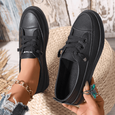Casual Sneakers met Klassieke Vetersluiting
