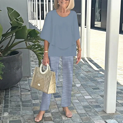 Set damesbroek met print en top met ronde hals